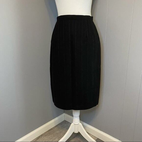 Giorgio Armani Le Collezioni Womens Black Pinstriped Pencil Skirt Sz 6 - Picture 3 of 12